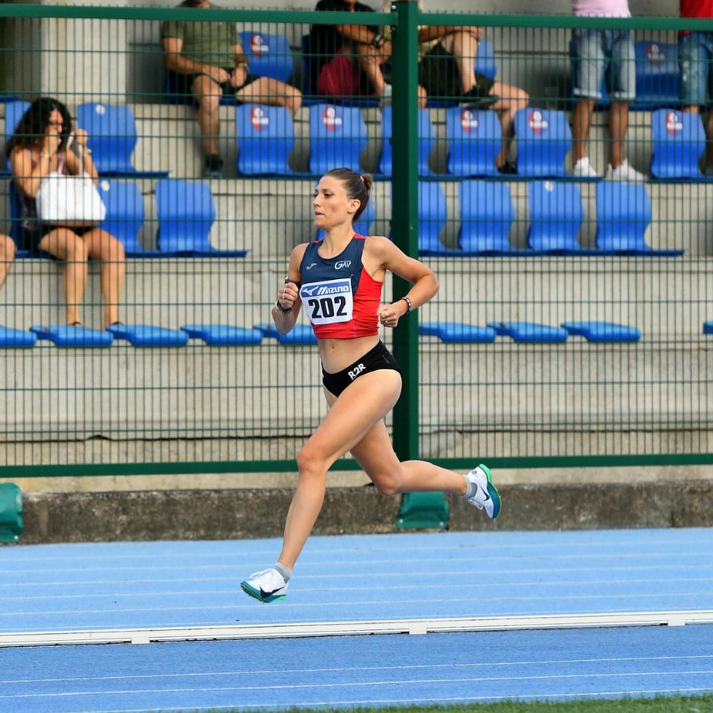 Un sacco di @readytorunstore.r2r al 2^ SILVER MEETING di ZOGNO 🔥 organizzato dall’ @atletica_valle_brembana
Complimenti a tutti i nostri testimonial ❤️
📸 @lattugh_99 & @fotorun.valtellina
“Da chi corre, per chi corre” 🏃♀️
#trackandfieldlife
#run
#runningcommunity
#middledistancerunner
