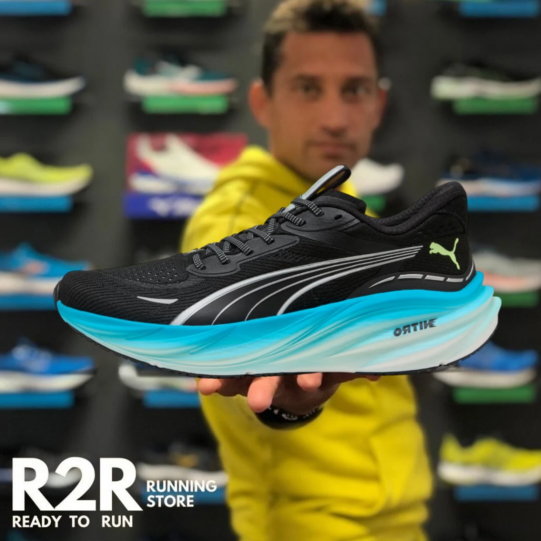 PUMA MAGNIFY 3 🔥
Il nuovo modello dell’iconica scarpa di @puma offre:
➡️ NITROFOAM : innovativa tecnologia di schiuma infusa di azoto, che utilizza materie di prime di qualità superiore per fornire il massimo ritorno di energia
➡️ TRASPIRABILITÀ materiale in maglia di qualità superiore progettato per garantire traspirabilità ed elasticità
➡️ PUMAGRIP
➡️ 260 grammi
La nuova MAGNIFY 3 vi aspetta sul nostro sito:
www.readytorun.it
“Da chi corre, per chi corre” 🏃♀️
#magnify
#magnify3
#puma
#pumarunning