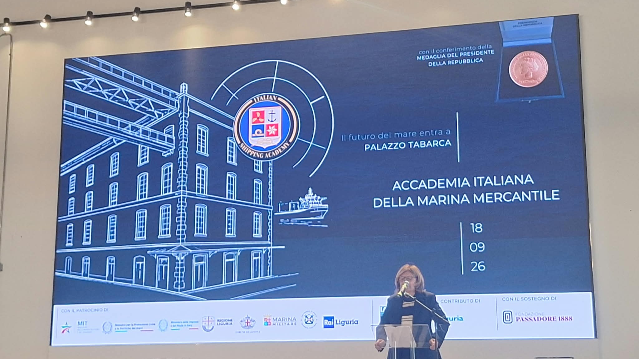 🇮🇹 Una giornata importante per la formazione marittima italiana: ieri è stata inaugurata a Genova la nuova sede dell’Accademia Italiana della Marina Mercantile a Palazzo Tabarca, nel cuore del Porto Antico. Un traguardo significativo per una realtà che da oltre vent’anni forma le nuove generazioni di professionisti del mare e accompagna l’evoluzione del settore.
Per WISTA Italy questa storia ha anche un significato speciale. La prima Direttrice dell’Accademia è stata Daniela Fara, Past President di WISTA Italy, mentre oggi alla guida dell’Accademia c’è la nostra socia Paola Vidotto.
Un filo tutto al femminile che attraversa la storia di un’istituzione dedicata alla formazione, alle competenze e al futuro del comparto marittimo.
A Paola e a tutta l’Accademia le nostre congratulazioni per questo nuovo importante capitolo e i migliori auguri per le sfide che verranno.
#wistaitaly #professionistedelmare
🇬🇧 An important milestone for maritime education in Italy: yesterday, the Italian Shipping Academy inaugurated its new headquarters at Palazzo Tabarca in Genoa’s Old Port. A significant achievement for an institution that has been preparing new generations of maritime professionals for over twenty years and supporting the evolution of the industry.
For WISTA Italy, this story also has a special significance. The Academy’s first Director was Daniela Fara, Past President of WISTA Italy, while today the Academy is led by our member Paola Vidotto.
A strong thread of female leadership running through the history of an institution dedicated to education, skills and the future of the maritime sector.
Congratulations to Paola and the entire Academy on this important new chapter, with our very best wishes for the journey ahead.
#wistainternational #womenwhomovetheworld